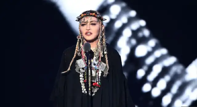 Maluma tuvo un encuentro con Madonna en los MTV [FOTOS] [VIDEO]