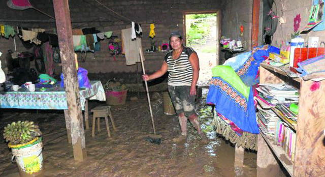 Lluvias intensas y desbordes causan cinco muertes en región San Martín