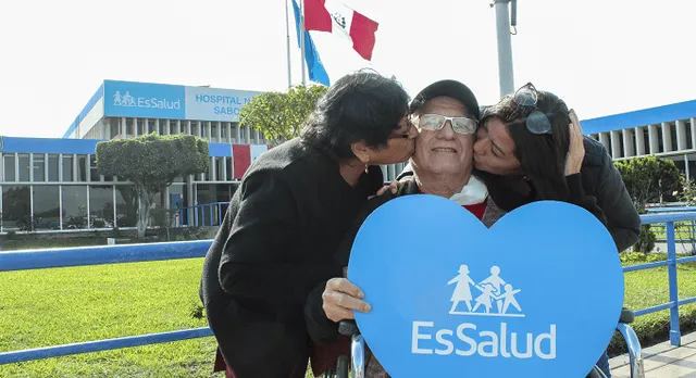 El paciente reconoció que en un inicio no hizo caso a los síntomas. Foto: Essalud   