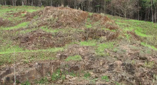 Investigaciones revelan rocas volcánicas y estructuras geológicas que permiten reconstruir el magma de la Tierra primitiva