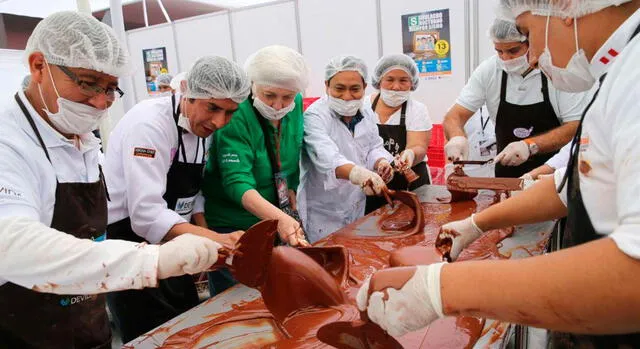 Chocolateros peruanos batieron un nuevo Récord Guinness [FOTOS]