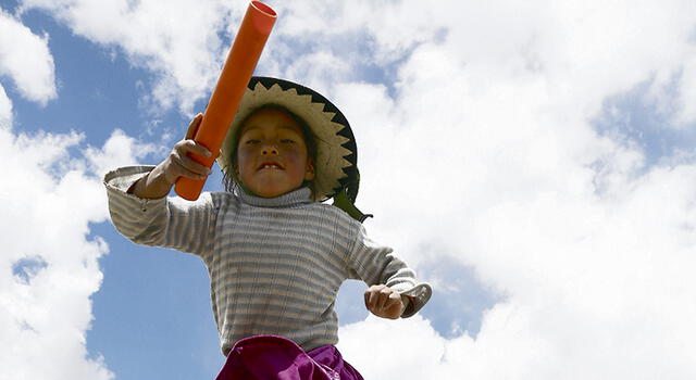 Arequipa: Niños de Huaytapalca adelantaron su Navidad haciendo deporte
