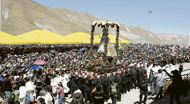 Peregrinos hasta el último aliento para visitar a la Virgen de Chapi en Arequipa [VIDEO]