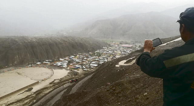 Huaico cubre por completo pueblo de Mirave en Tacna  