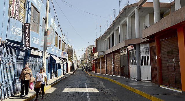 Arequipa: Protestas al pie del Misti contra Martín Vizcarra y el Congreso 