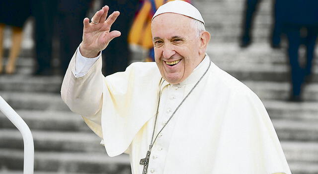 Leila Guerriero: Francisco es conservador como los otros papas