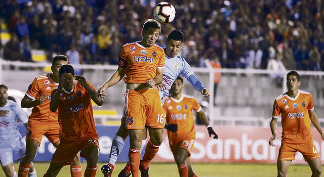Real Garcilaso: Resbaló y quedó fuera 