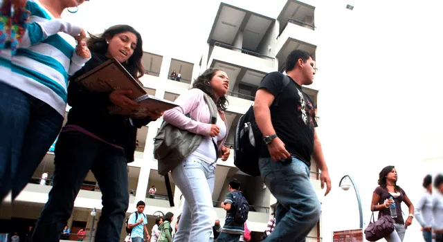 La PUCP, la Cayetano Heredia y la Universidad de Lima figuran como las mejores universidades del Perú. Foto: difusión   