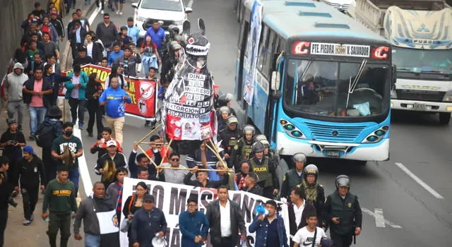 Transportistas y diversos gremios han convocado un paro nacional del 13 al 15 de noviembre. Foto: LR   