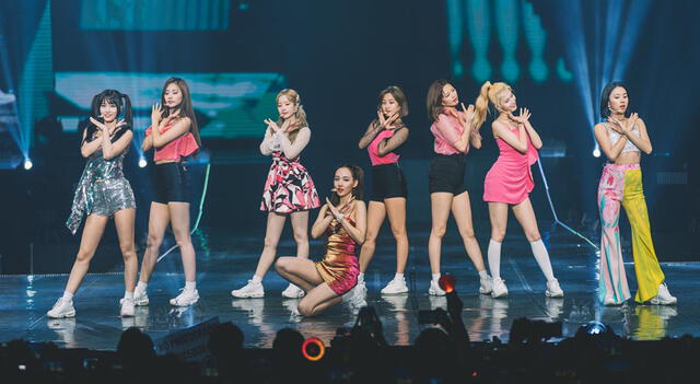 Desde julio, TWICE ha continuado con sus conciertos sin la presencia de Mina.