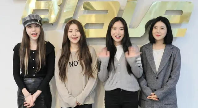 Brave Girls tuvo su primer hit en 2021. Aquel año se volvió viral "Rollin'", canción que originalmente lanzaron en 2017.   