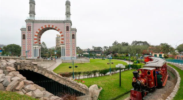 El Arco Morisco se encuentra actualmente en el parque de la Amistad del distrito de Santiago de Surco. Foto: Museos en Lima El Arco Morisco se encuentra actualmente en el parque de la Amistad del distrito de Santiago de Surco. Foto: Museos en Lima