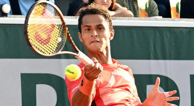 Juan Pablo Varillas es el tenista peruano mejor ubicado en el ranking ATP. Foto: AFP   