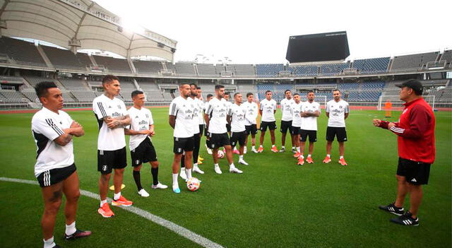 El segundo día de entrenamiento de la selección peruana para enfrentarse a Corea. Foto: FPF   