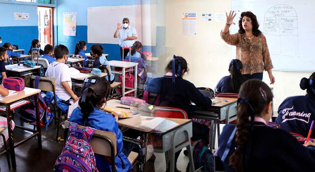 Los docentes nombrados de la Carrera Magisterial podrán recibir un incremento de sueldo