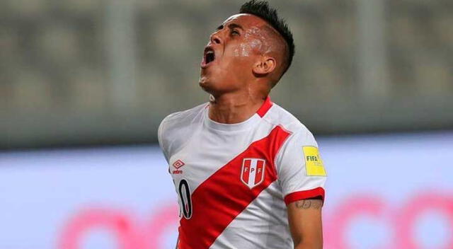 Christian Cueva, jugador del Santos FC y la Selección Peruana