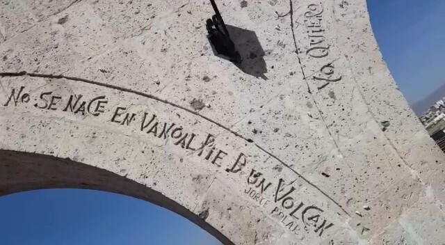 Arequipa: oraciones célebres de arequipeños en el mirador de Yanahuara