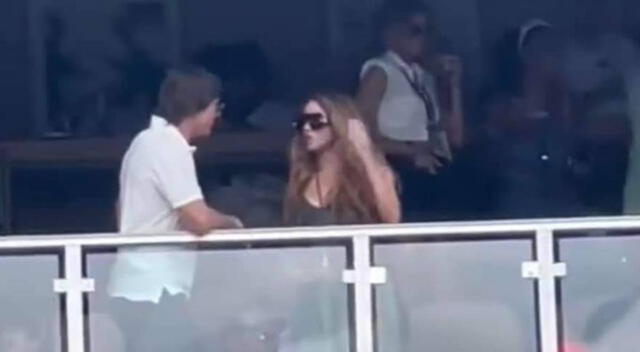 Shakira y Tom Cruise fueron vistos en la Fórmula 1. Foto: captura YouTube   