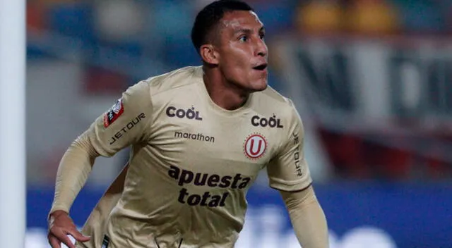 Alex Valera tiene 12 goles con Universitario en el 2023. <strong>Foto: Universitario</strong>   