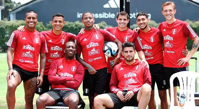 Delegación del equipo peruano. Foto: X/LaBicolor   