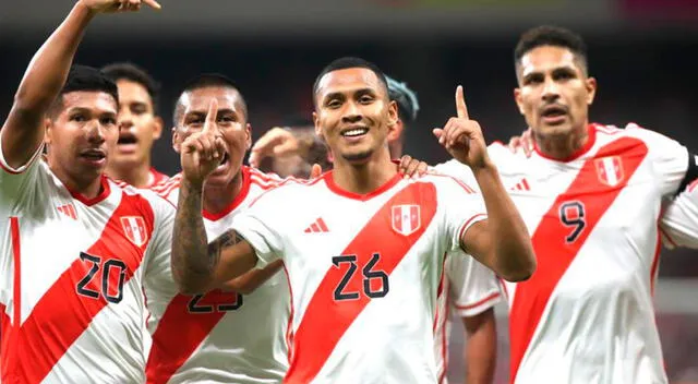 La selección peruana buscará ganar por primera vez a Chile en Santiago por Eliminatorias. Foto: La Bicolor   