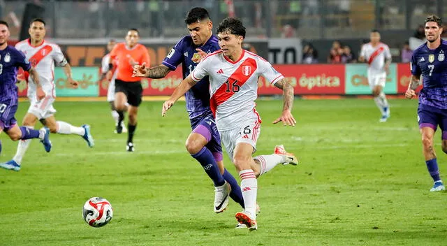Franco Zanelatto debutó con la selección peruana en las Eliminatorias 2026. Foto: Antonio Melgarejo/La República.   