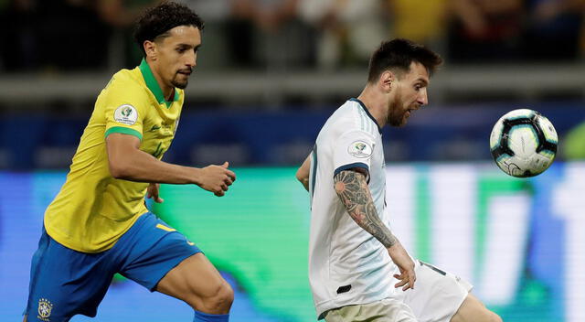 Brasil y Argentina suman 8 mundiales de fútbol ganados. Foto: EFE   