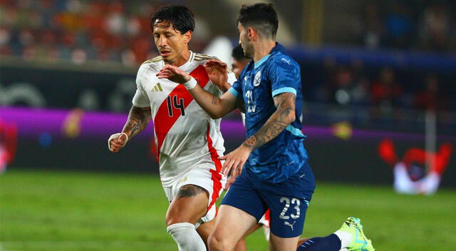 Gianluca Lapadula fue titular en el empate sin goles entre Perú y Paraguay previo a la Copa América 2024. Foto: GLR/Luis Jiménez. 