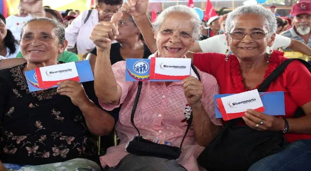 Los pensionados del IVSS no pueden cobrar el Bono Amor Mayor. Foto: Gobierno de Venezuela