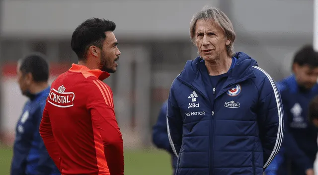  Ricardo Gareca jugará su primer partido oficial ante Perú. Foto: La Roja   