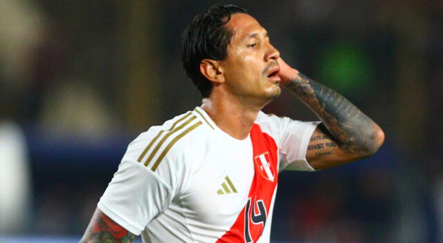 Gianluca Lapadula no pudo marcar goles con Perú en la Copa América. Foto: AFP   