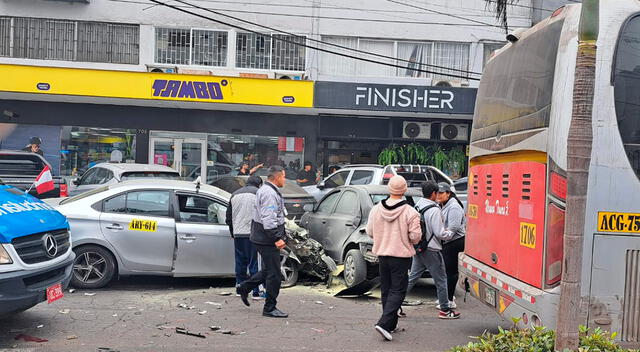 Accidente provocó gran congestión vehicular. Foto: Municipalidad de Miraflores    