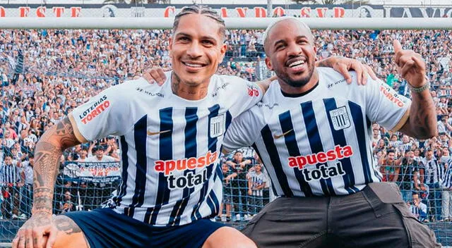 Jefferson Farfán estuvo presente en la presentación de Paolo Guerrero en Alianza Lima. Foto: Alianza Lima   