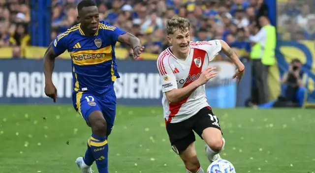 Luis Advíncula es uno de los referentes de Boca Juniors. Foto: AFP Luis Advíncula es uno de los referentes de Boca Juniors. Foto: AFP