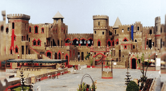  En 1990, Juan Barreto Bollo, nieto de Clemente Amat y León, emprendió el proyecto de convertir el castillo en un centro turístico. Foto: Castillo de Chancay.<br><br>    