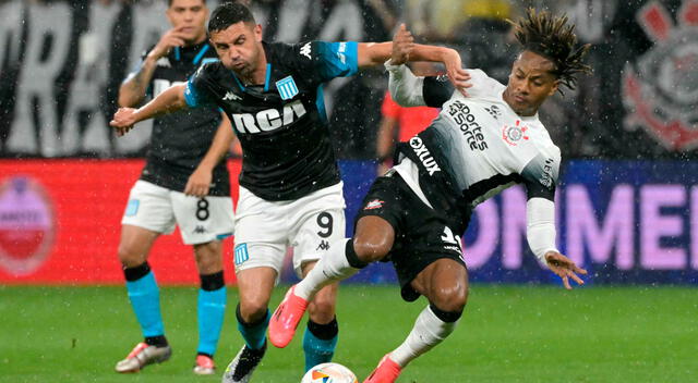 André Carrillo fue titular ante Racing. Foto: AFP   