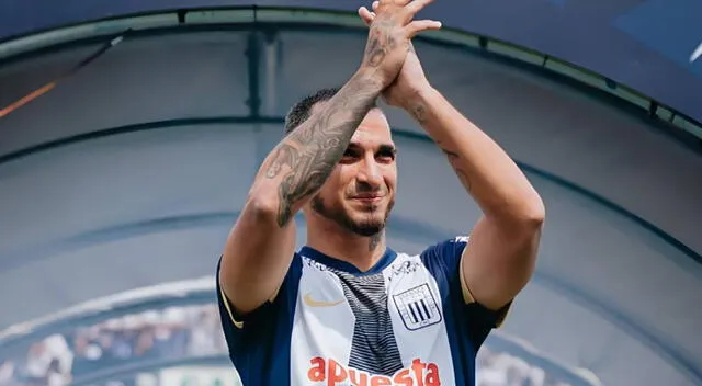 Miguel Trauco recibió una calurosa bienvenida en Matute. Foto: Alianza Lima 