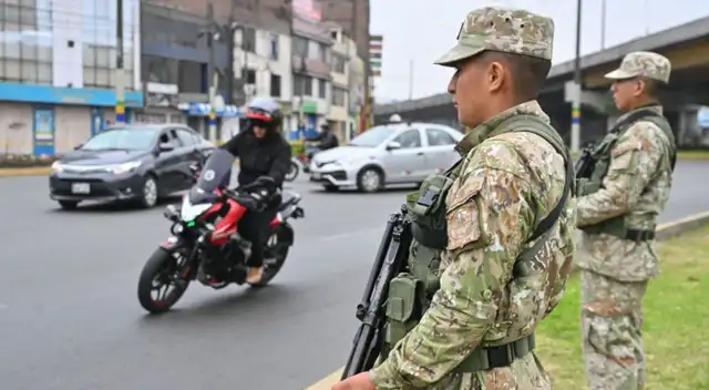 El Estado de Emergencia militariza Lima, pero no combate al crimen organizado El Estado de Emergencia militariza Lima, pero no combate al crimen organizado