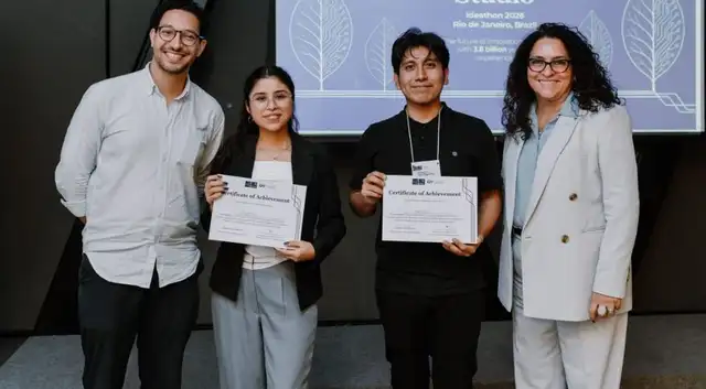 Equipo de San Marcos gana concurso de Oxford