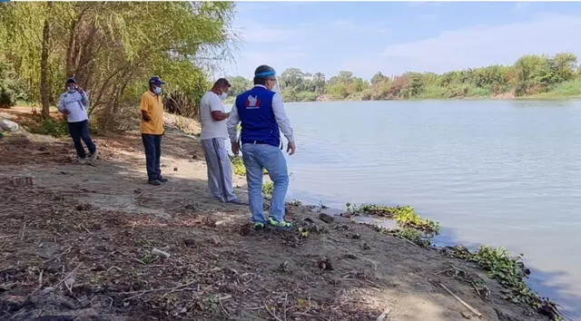 Los pobladores se ven obligados a consumir agua del río Piura. Foto: Defensoría del Pueblo