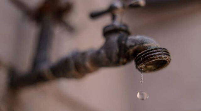  La crisis mundial de agua se agudiza cada vez más. Foto vía: Agua.org   