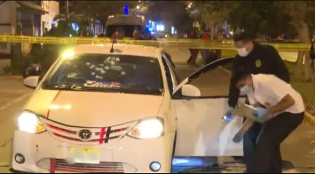  El ataque. Cuando solo faltaban dos cuadras para llegar a la casa de sus padres, el taxi de Andrea Vidal fue emboscado por los sicarios en la avenida San Eugenio. Foto: difusión    