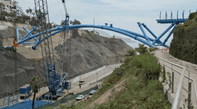 Puente en la Bajada Armendáriz inconclusa y sin empresa contratista a la fecha. Foto: Difusión   