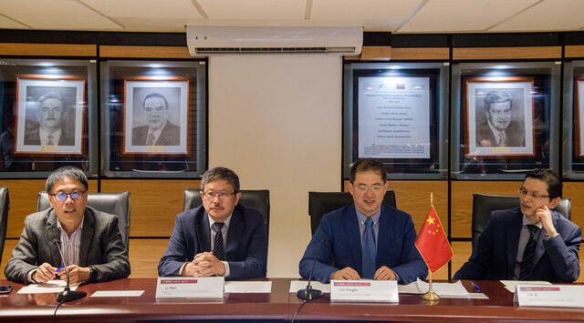 México y China firmaron un Memorándum de Entendimiento para desarrollar investigación científica sobre maricultura  Nota de MVS Noticias: https://mvsnoticias.com/noticias/nacionales/mexico-y-china-firman-memorandum-para-desarrollo-de-maricultura/