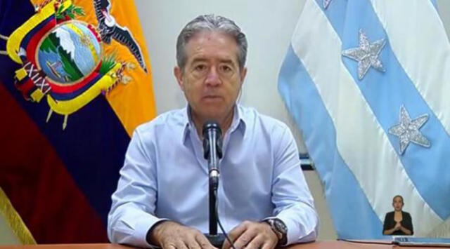 Ministro de Salud, Juan Carlos Zevallos, en Ecuador. Foto: difusión.