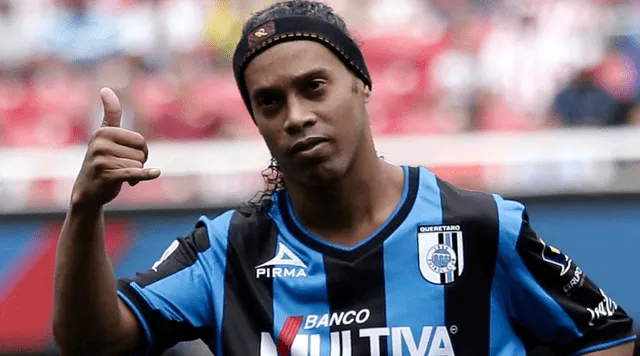 Ronaldinho fue el jale estrella del Querétaro. Foto: Reuters.