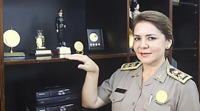 María Hinostroza Pereyra, nueva ministra de Salud.