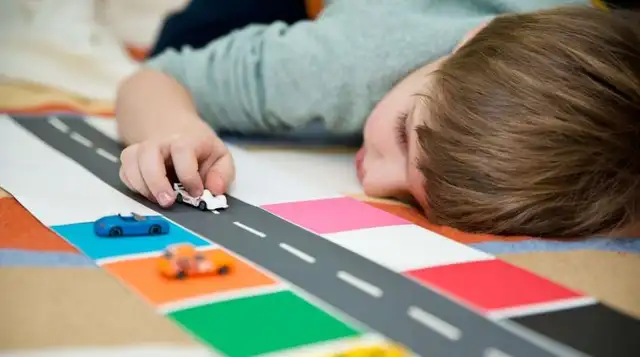 La lacerante carta de un niño autista sometido al maltrato de su profesor La lacerante carta de un niño autista sometido al maltrato de su profesor