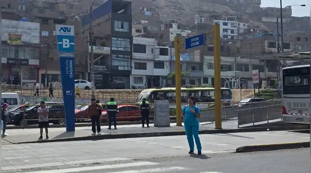 Personal de ATU garantizó la movilidad y circulación de buses. Foto: Silvana Quiñonez   