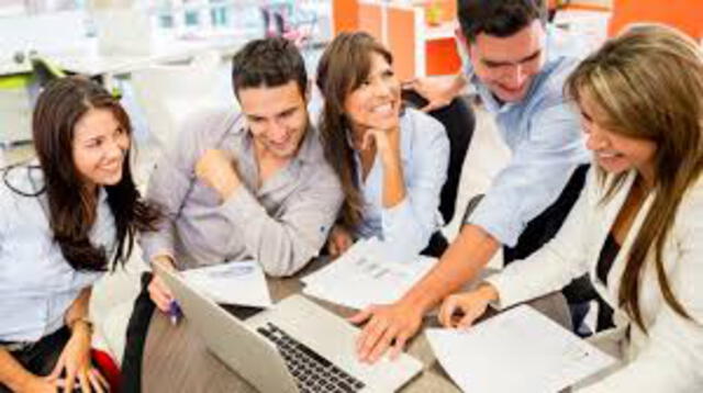 Con estos consejos triunfarás en tu primera entrevista de trabajo Con estos consejos triunfarás en tu primera entrevista de trabajo